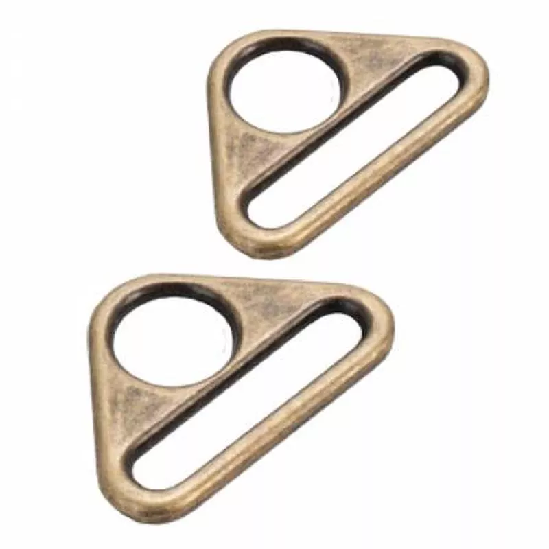 2-triangle-rings-1-antique-brass-by-annie (2) Triangle Rings 1″Antique Brass By Annie