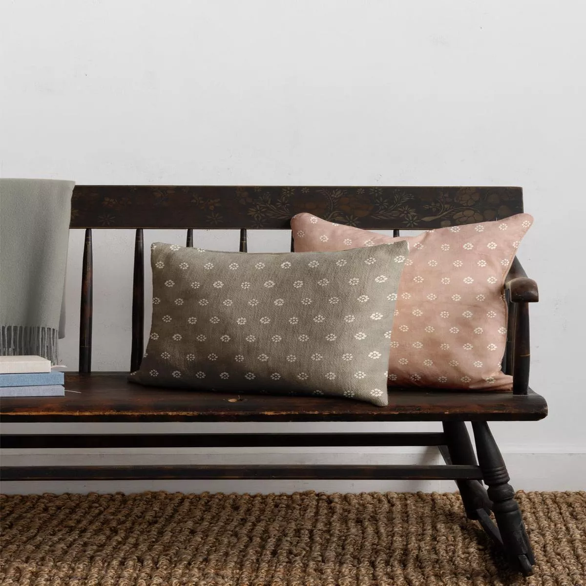aster-linen-fabric-by-sugar-paper-smoke ‘Aster’ Linen Fabric by Sugar Paper – Smoke