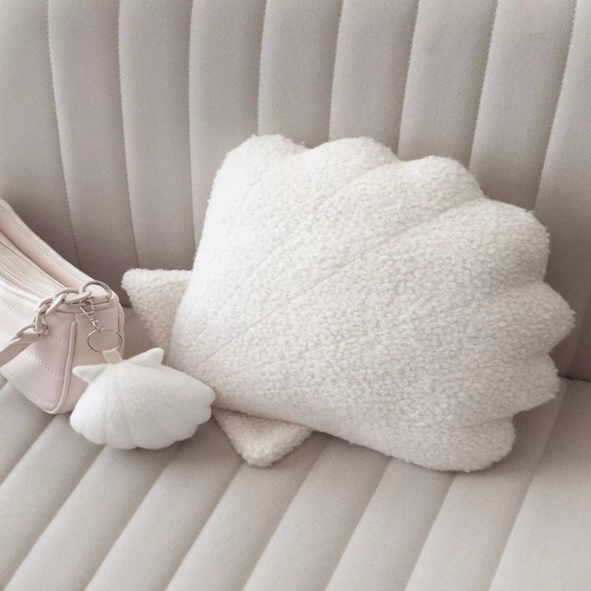 seashell-toy-pdf-pattern-sewing-tutorial Seashell Toy / PDF Pattern and Sewing Tutorial