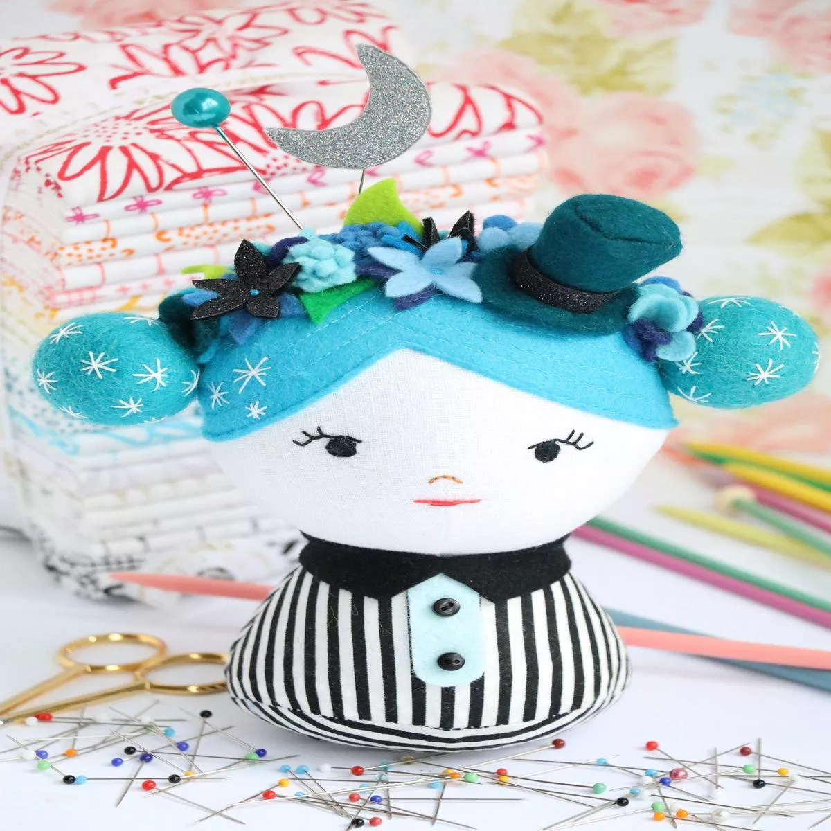 Tuesday Sewing circle: Pincushion PDF Sewing Pattern